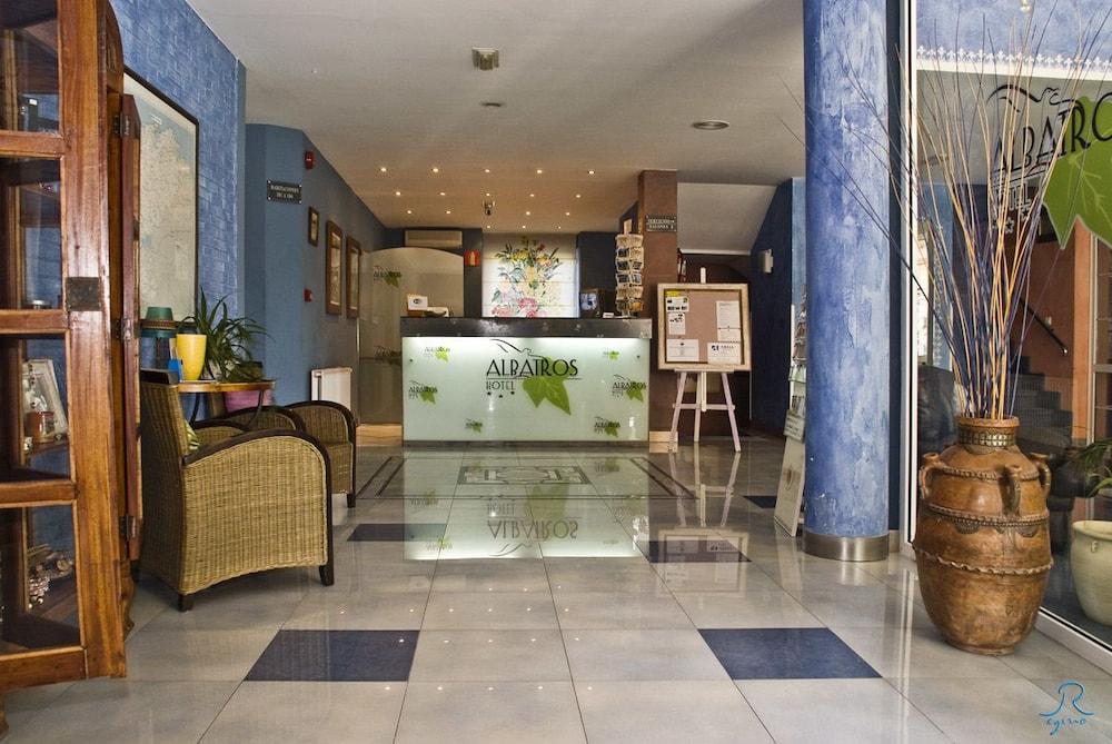 Arha Villa De Suances - Antiguo Albatros Luaran gambar